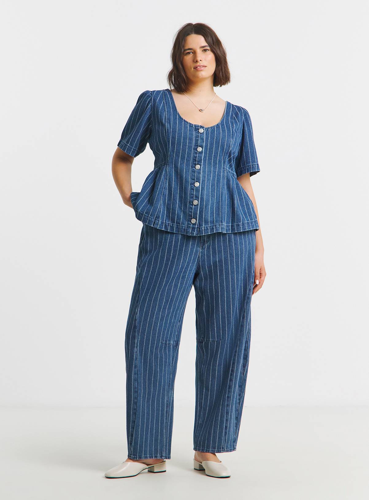 SIMPLY BE Blue Jacquard Denim Stripe Top Co-Ord 26 - Image 3